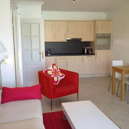 Apartment Lovely By With Sea Views