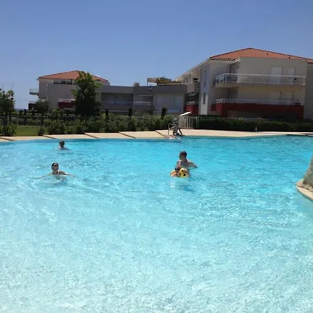 Lovely By With Sea Views Appartement